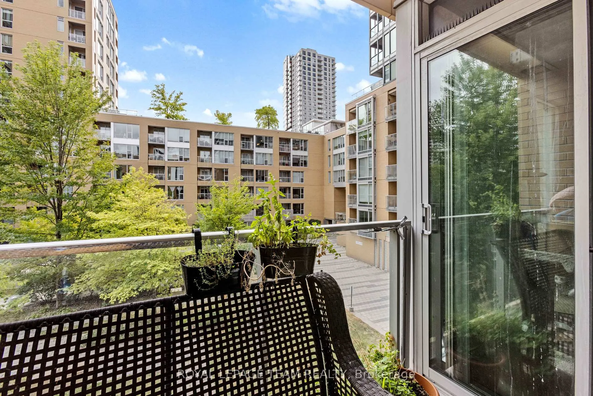 Photo 23 of Unit 303, 200 Lett Street, Ottawa, West Centre Town — HOMEH