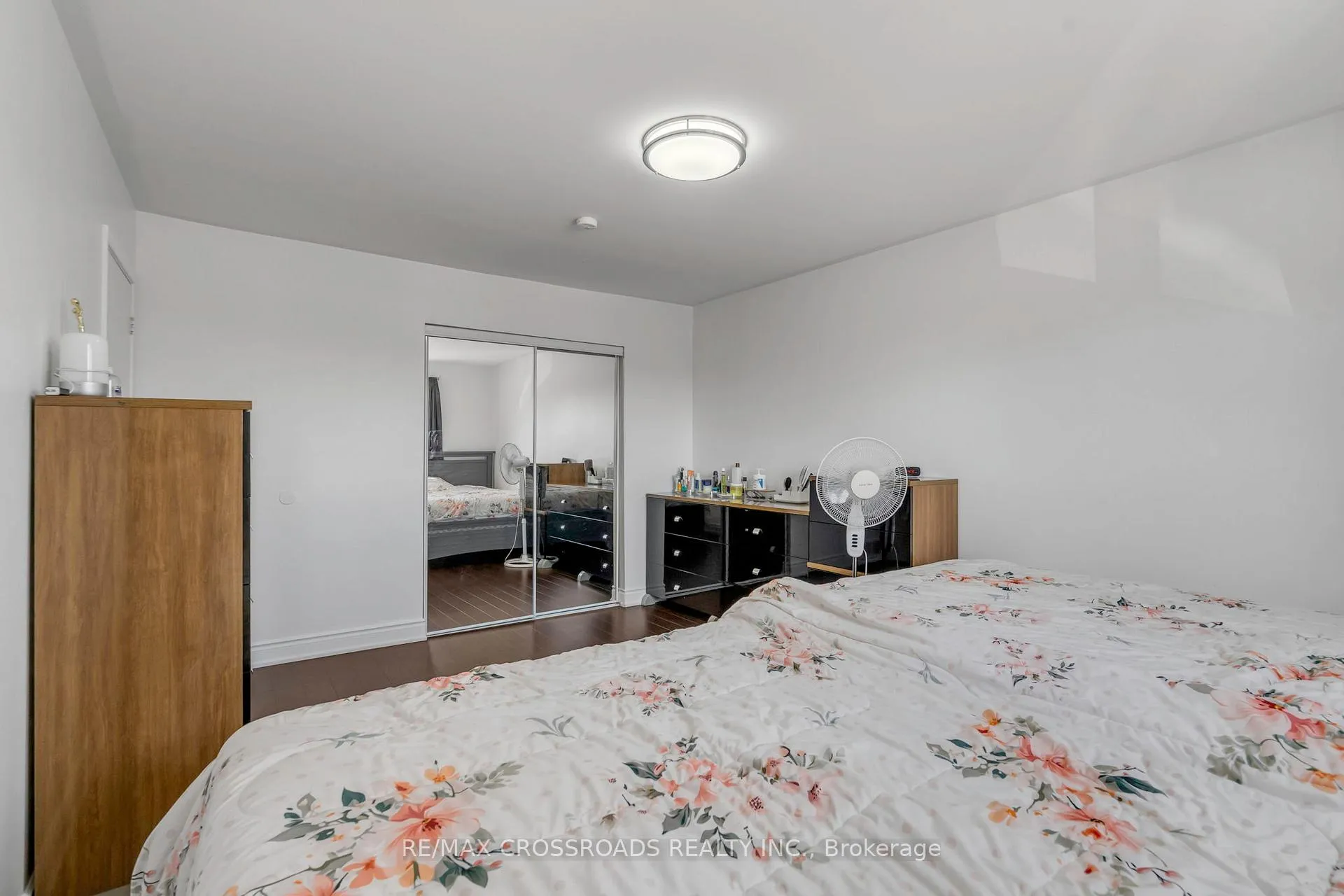 Photo 20 of Unit 12, 7450 Darcel Avenue, Mississauga, Malton — HOMEH