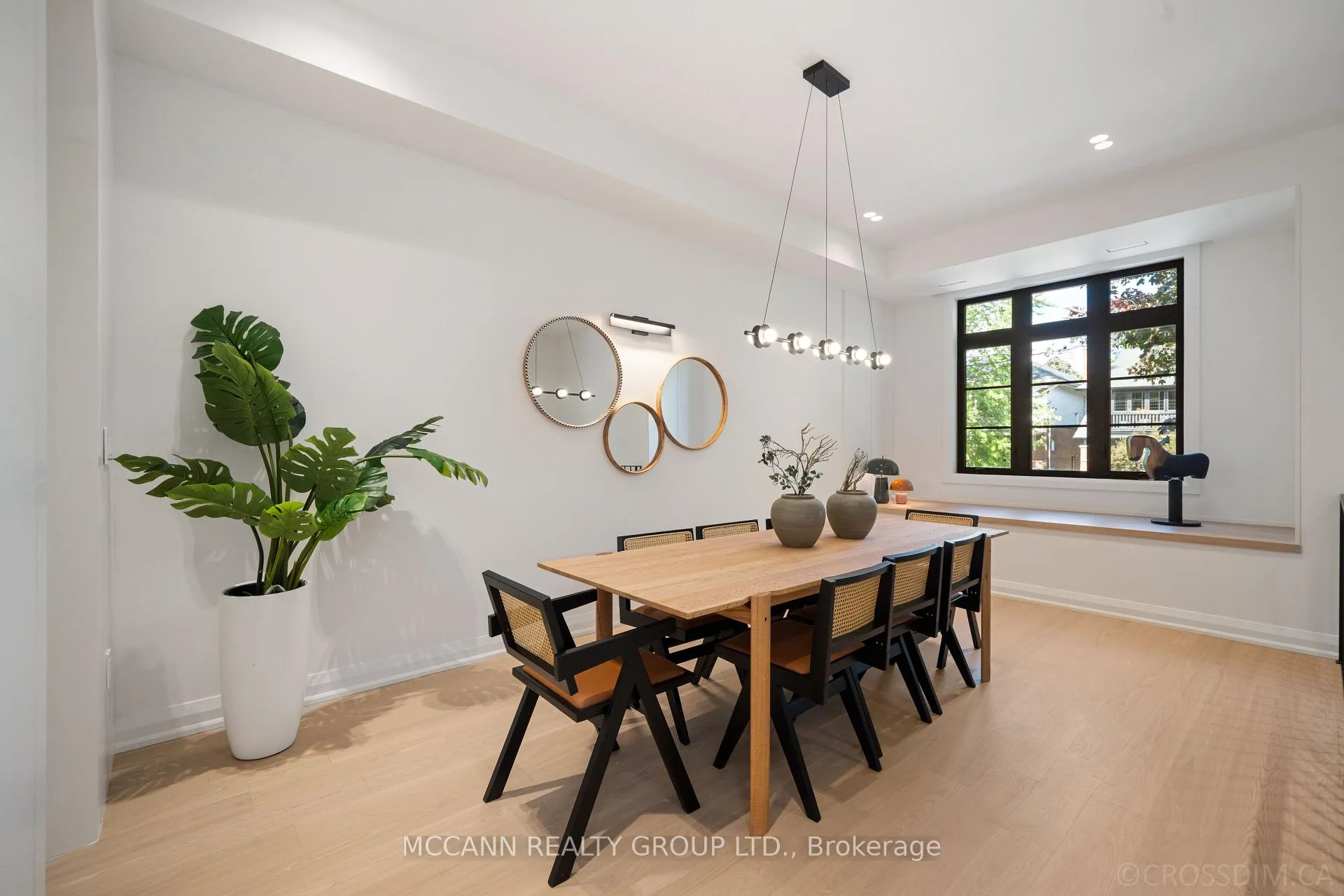 Photo 13 of 162 Arlington Avenue, Toronto, Humewood-Cedarvale — HOMEH