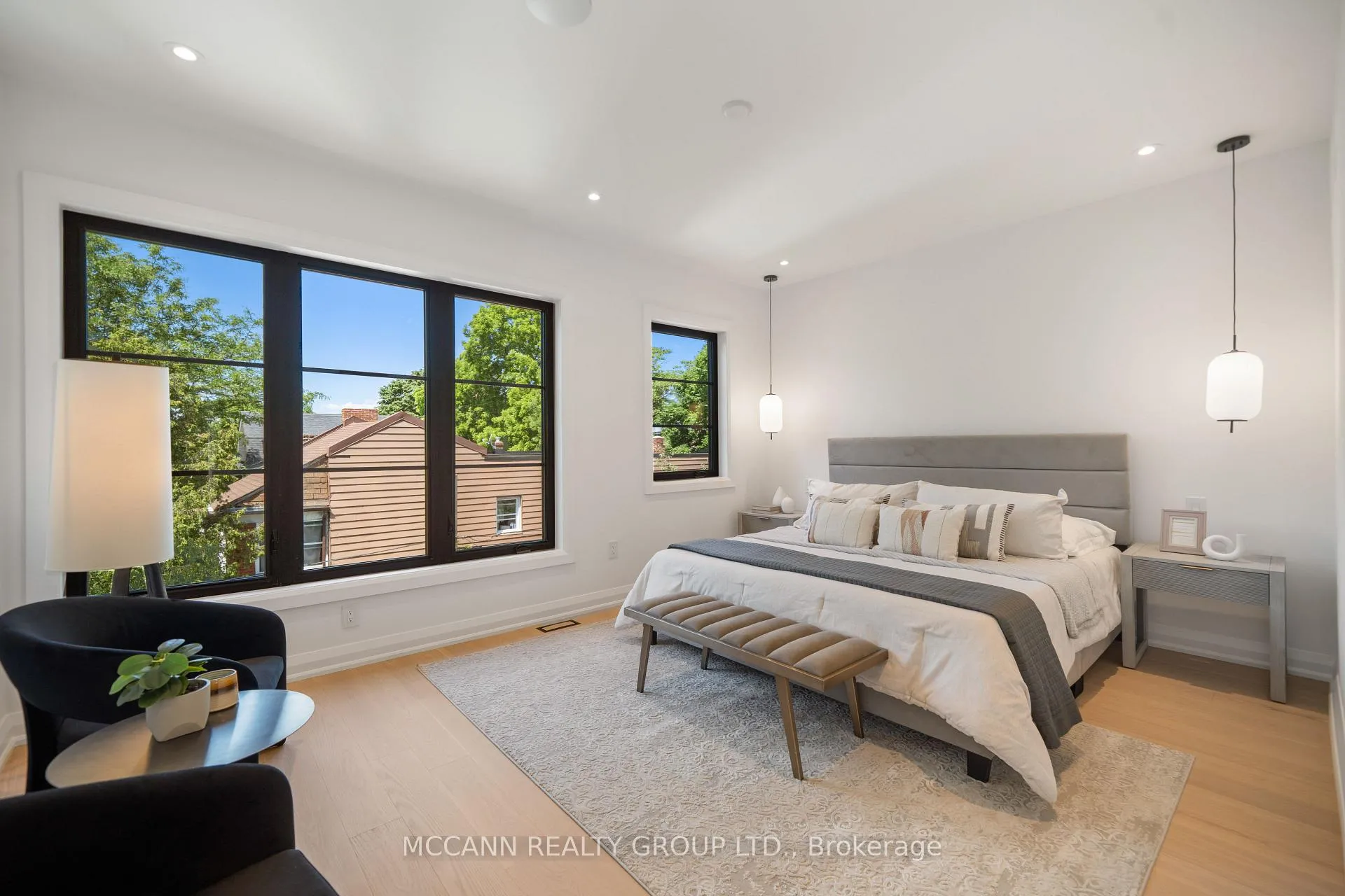 Photo 25 of 162 Arlington Avenue, Toronto, Humewood-Cedarvale — HOMEH