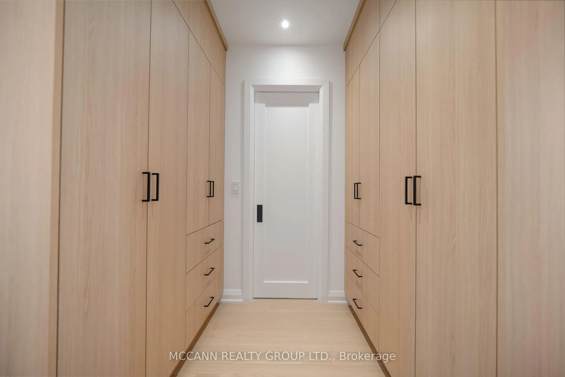 Photo 27 of 162 Arlington Avenue, Toronto, Humewood-Cedarvale — HOMEH