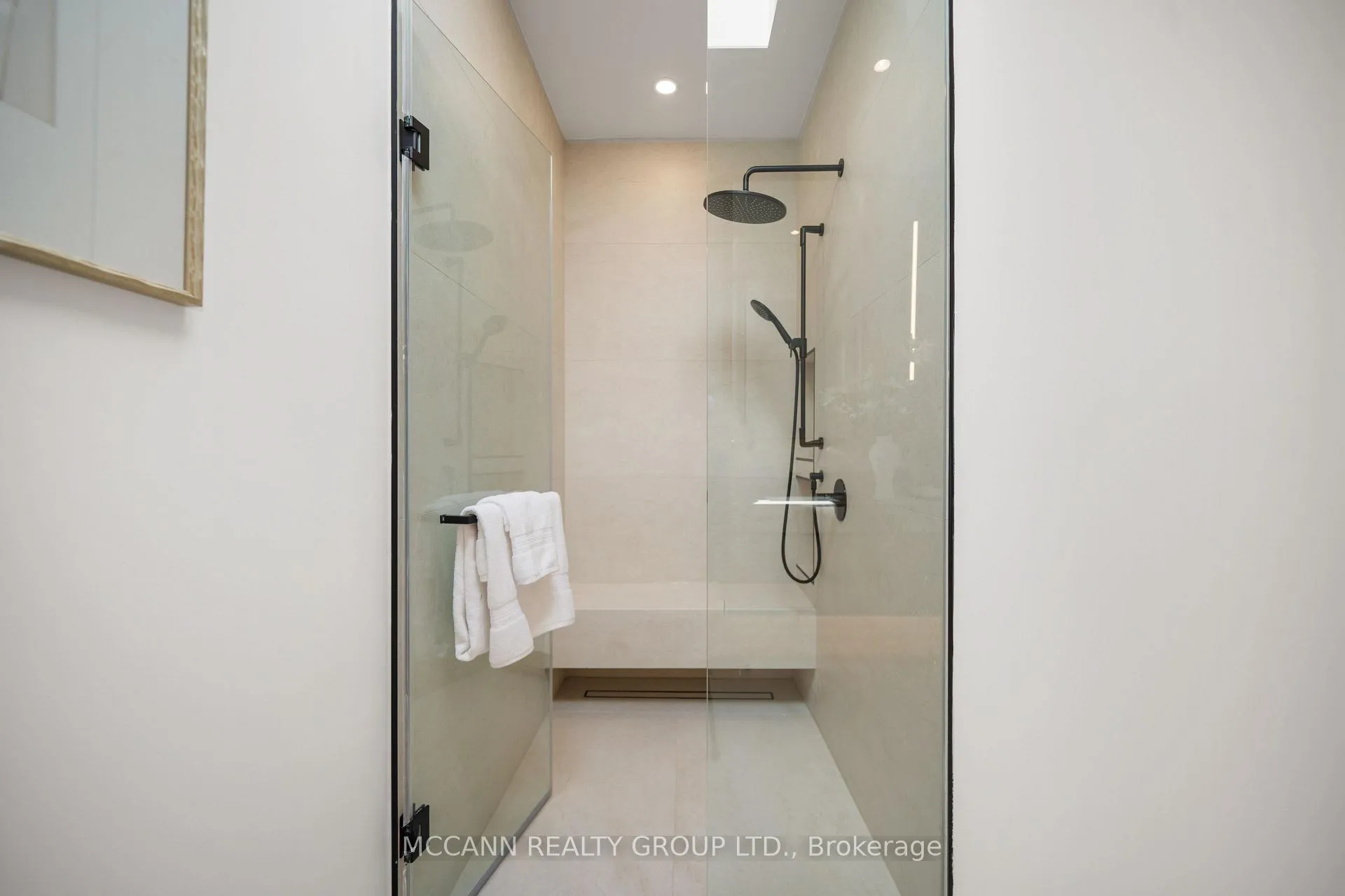 Photo 30 of 162 Arlington Avenue, Toronto, Humewood-Cedarvale — HOMEH