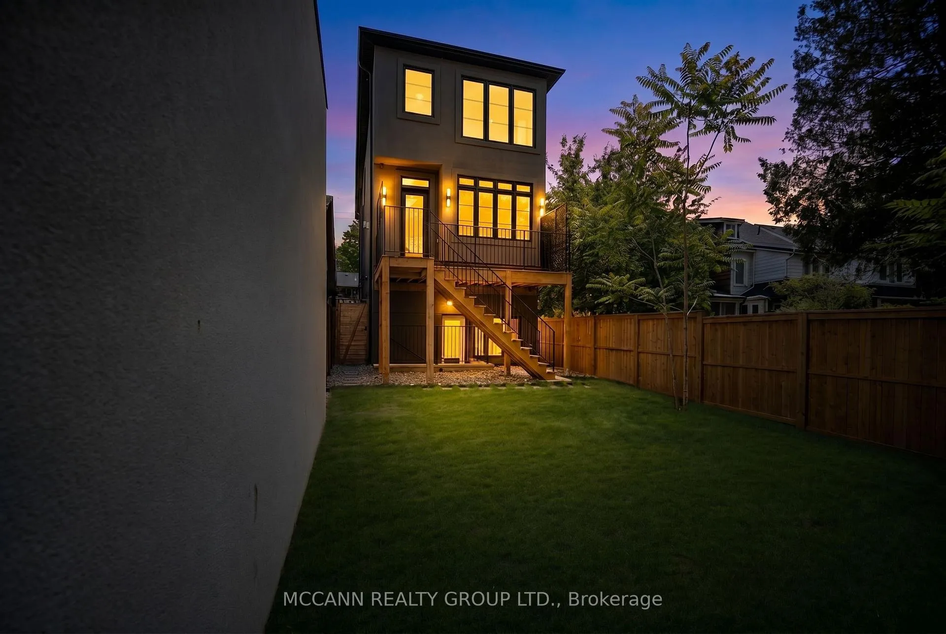 Photo 47 of 162 Arlington Avenue, Toronto, Humewood-Cedarvale — HOMEH