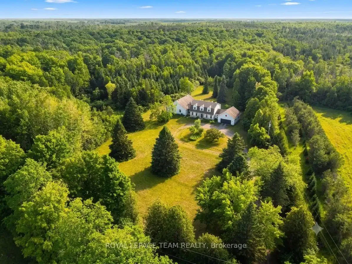 Photo 2 of 910 Bolton Road, North Grenville, North Grenville Twp (Kemptville South) — HOMEH