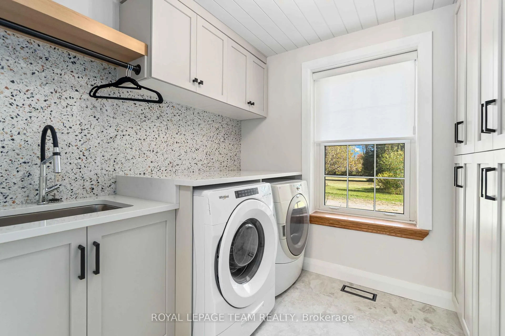 Photo 25 of 910 Bolton Road, North Grenville, North Grenville Twp (Kemptville South) — HOMEH