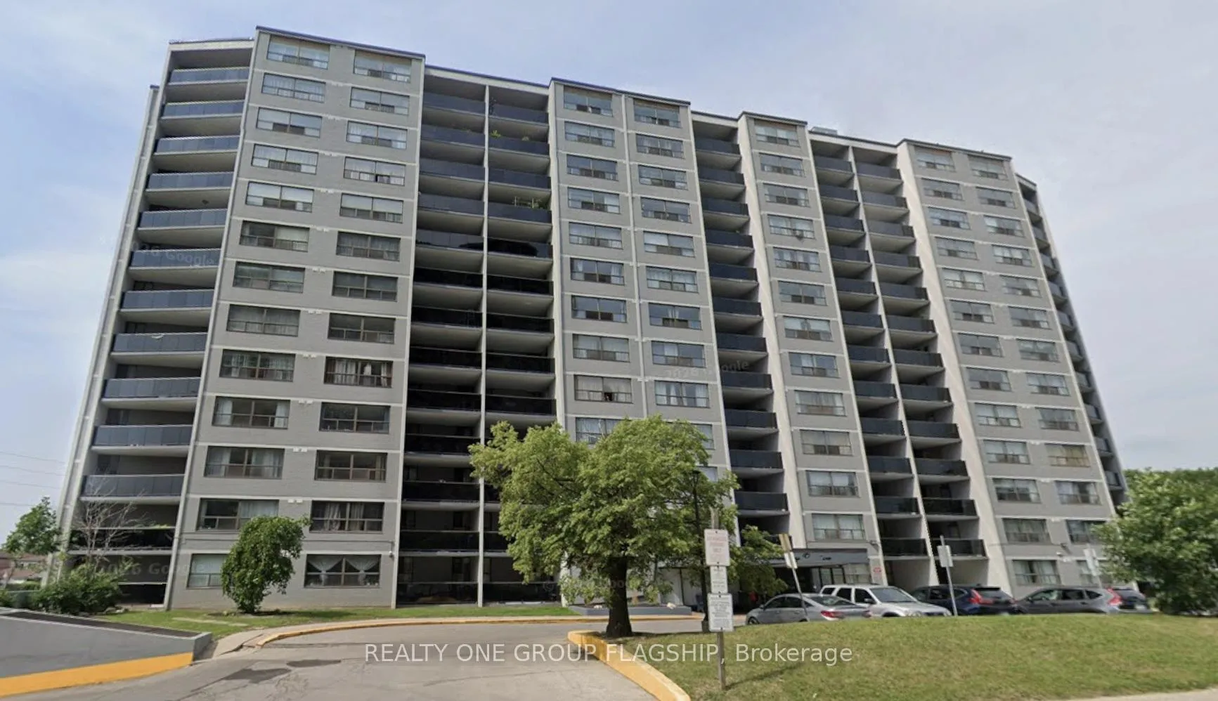 Front of Unit 904, 10 Tobermory Drive