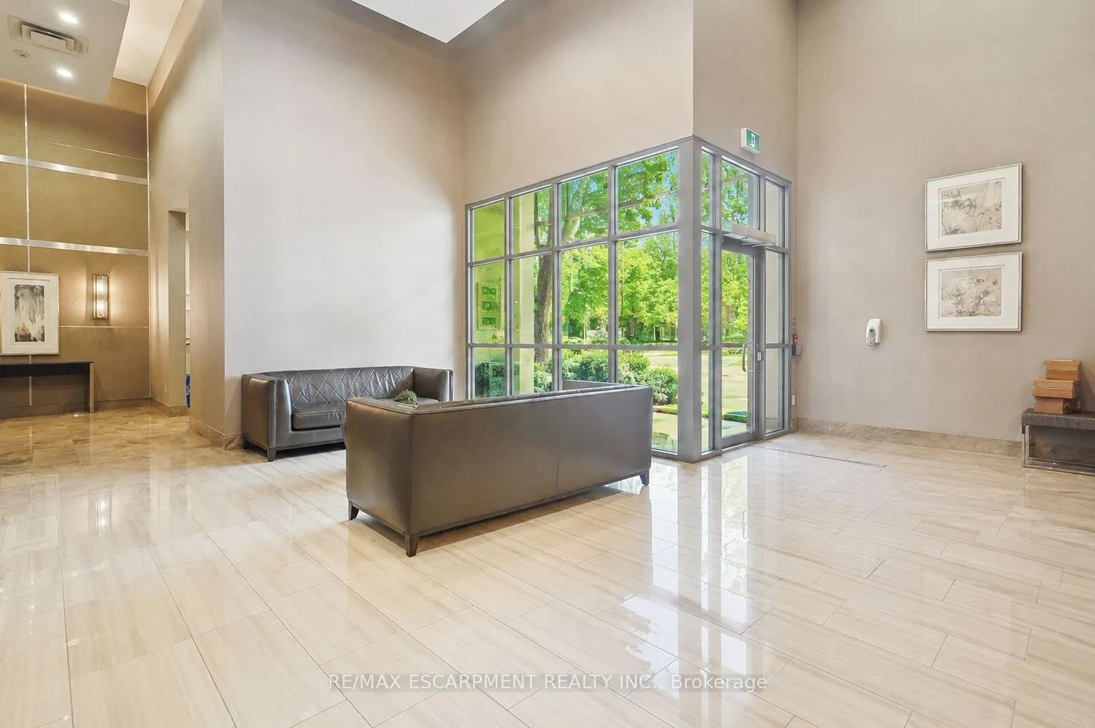 Photo 8 of Unit 509, 2490 Old Bronte Road, Oakville, Westmount — HOMEH
