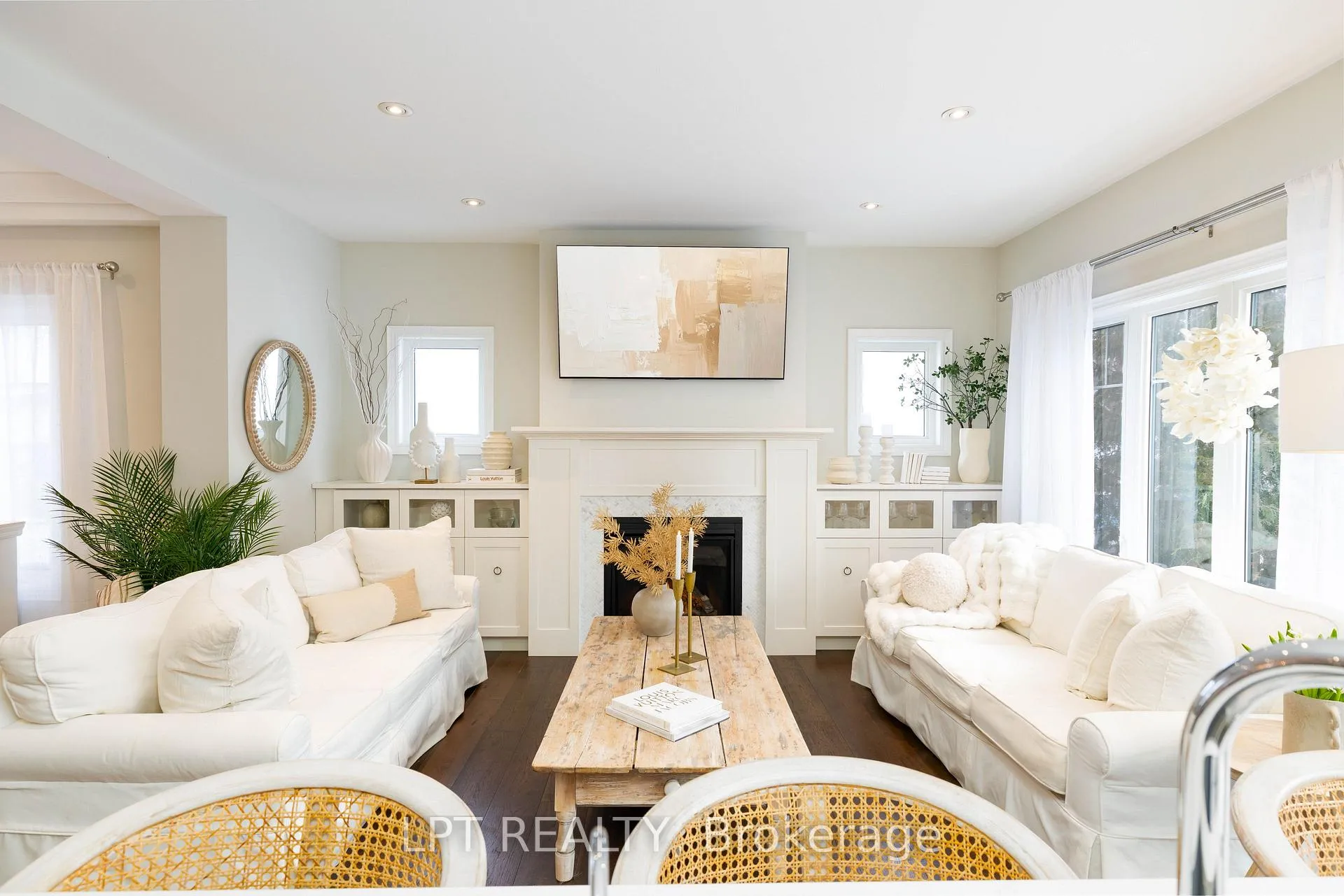 Photo 9 of 258 Andrew Street, Newmarket, Central Newmarket — HOMEH