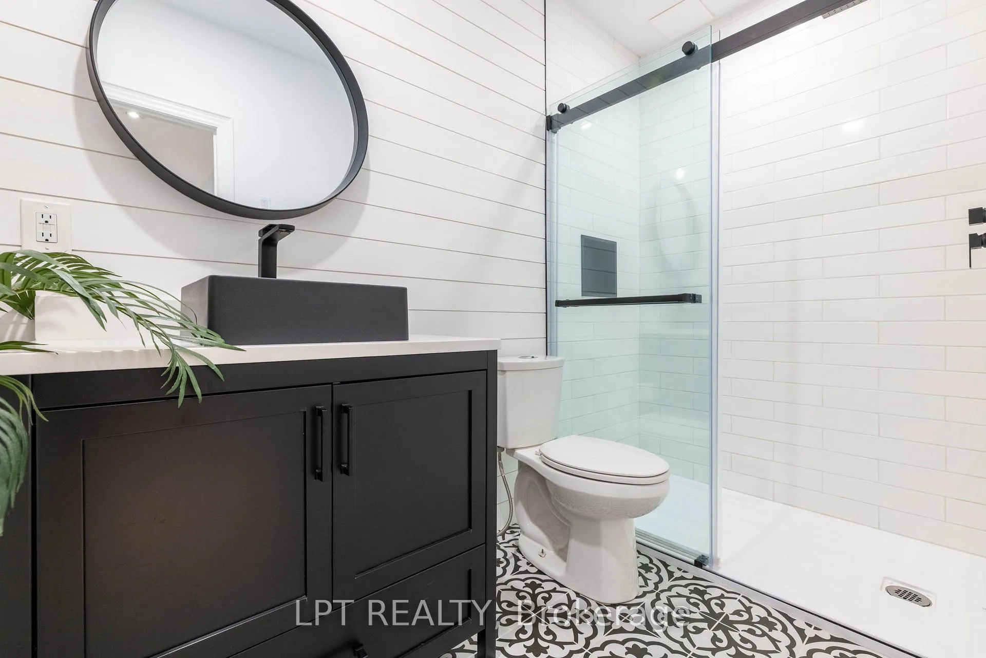 Photo 41 of 258 Andrew Street, Newmarket, Central Newmarket — HOMEH