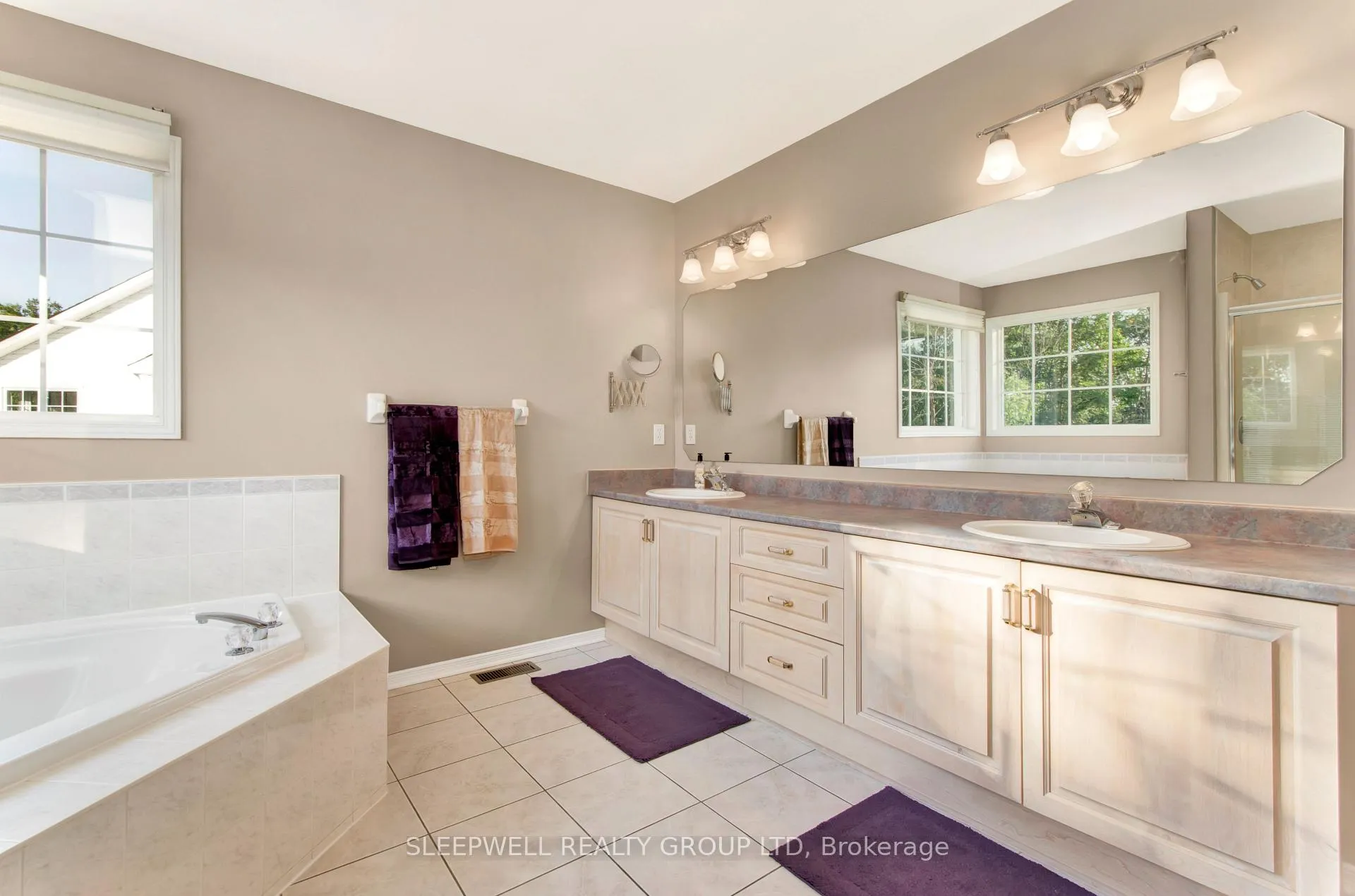 Photo 16 of 53 Mattawa Crescent, Ottawa, Kanata - Bridlewood — HOMEH