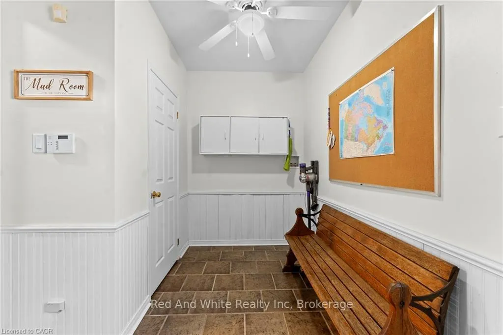 Photo 21 of 26 Shadyridge Place, Kitchener, Highland West — HOMEH