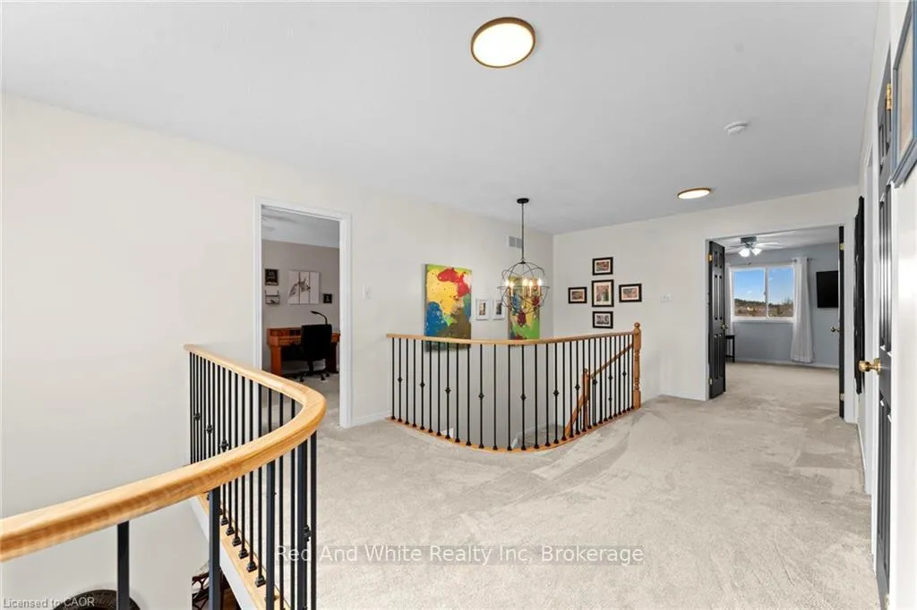 Photo 24 of 26 Shadyridge Place, Kitchener, Highland West — HOMEH