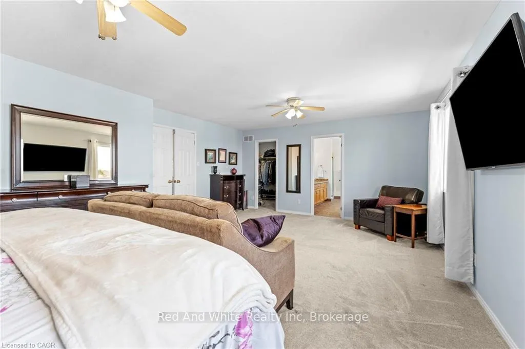 Photo 26 of 26 Shadyridge Place, Kitchener, Highland West — HOMEH