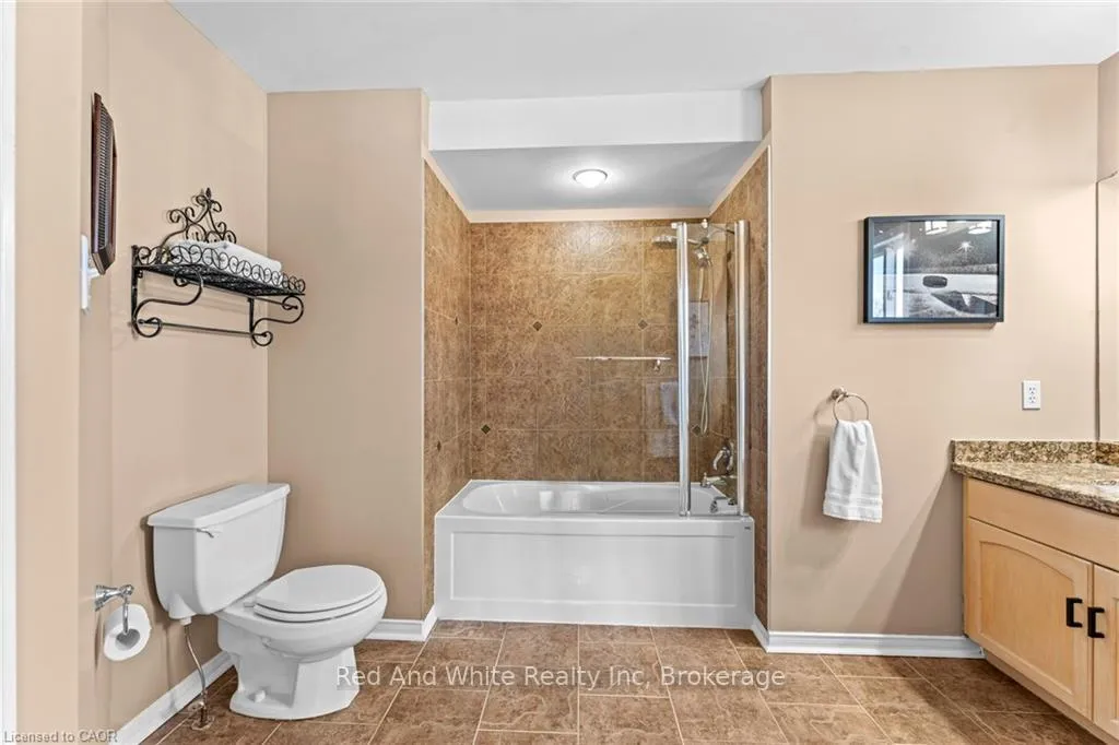 Photo 33 of 26 Shadyridge Place, Kitchener, Highland West — HOMEH