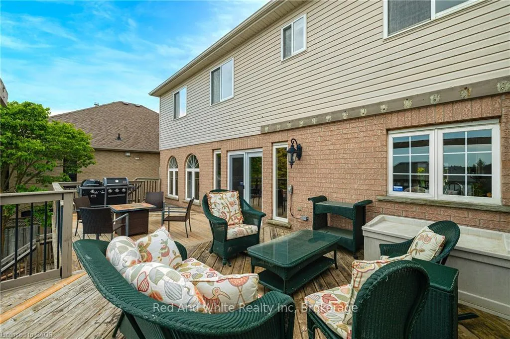 Photo 44 of 26 Shadyridge Place, Kitchener, Highland West — HOMEH