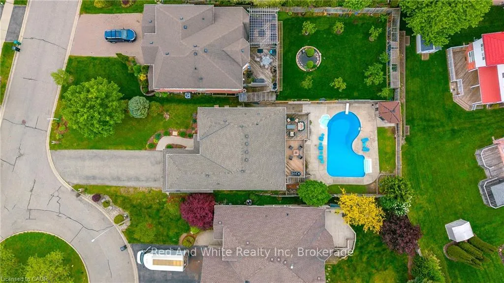 Photo 47 of 26 Shadyridge Place, Kitchener, Highland West — HOMEH