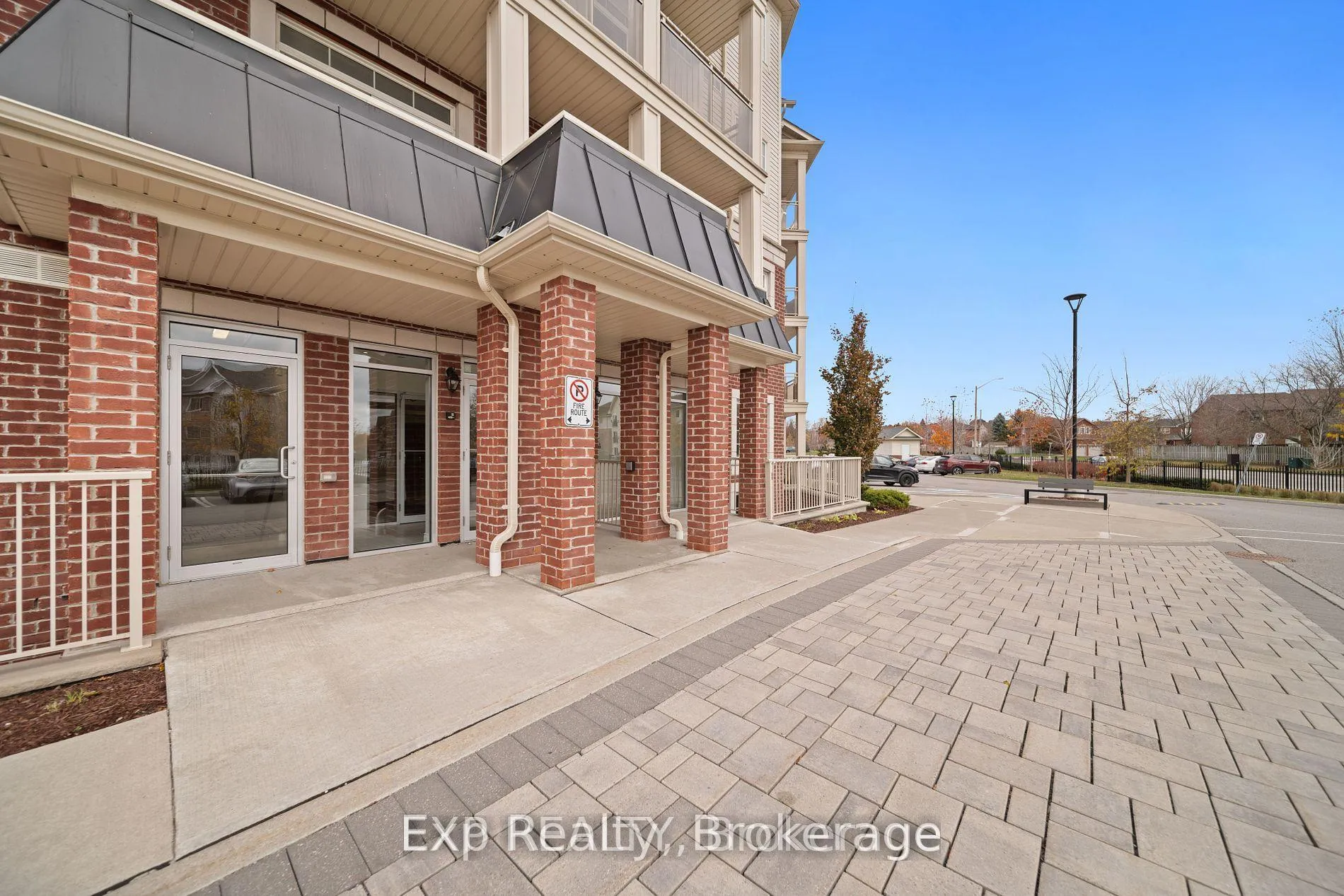 Photo 8 of Unit 315, 84 Aspen Springs Drive, Clarington, Bowmanville — HOMEH