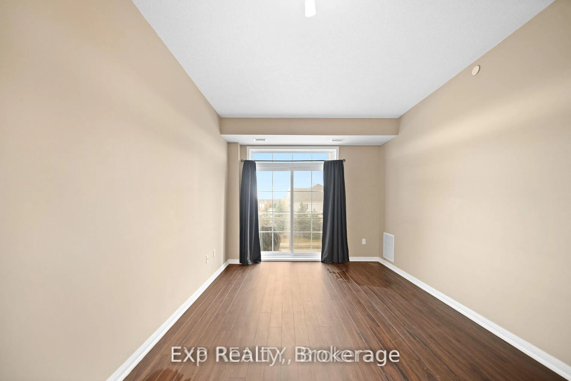 Photo 14 of Unit 315, 84 Aspen Springs Drive, Clarington, Bowmanville — HOMEH