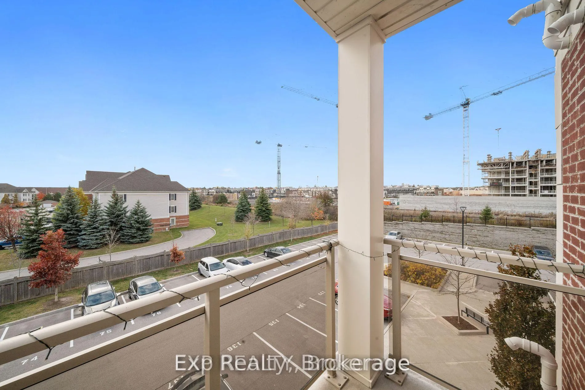 Photo 17 of Unit 315, 84 Aspen Springs Drive, Clarington, Bowmanville — HOMEH