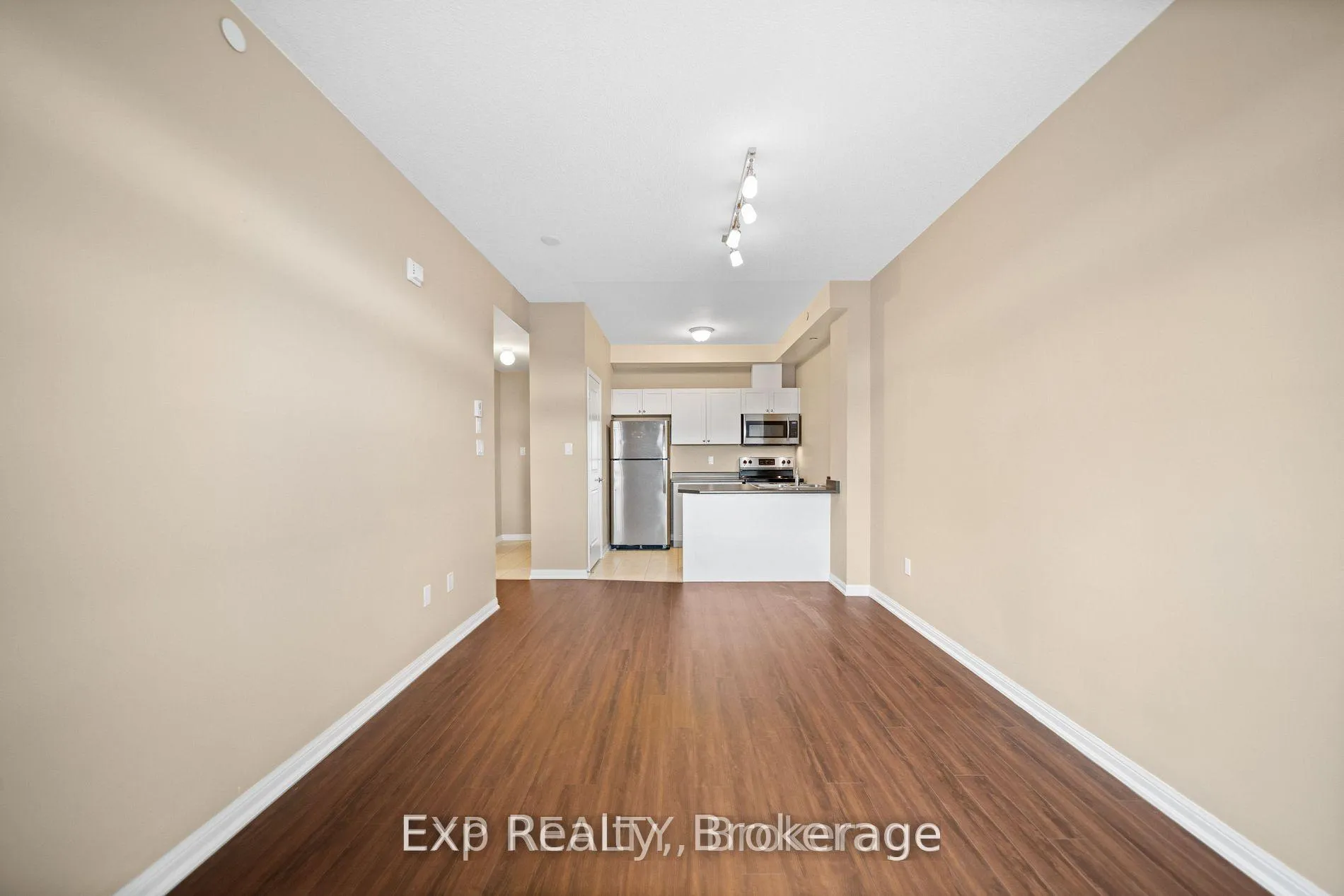 Photo 18 of Unit 315, 84 Aspen Springs Drive, Clarington, Bowmanville — HOMEH