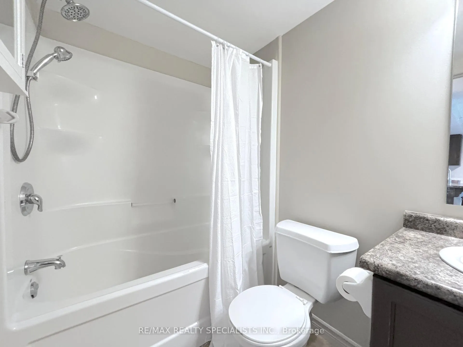 Photo 8 of Unit 404, 43 Goodwin Drive, Guelph, Pineridge/Westminster Woods — HOMEH
