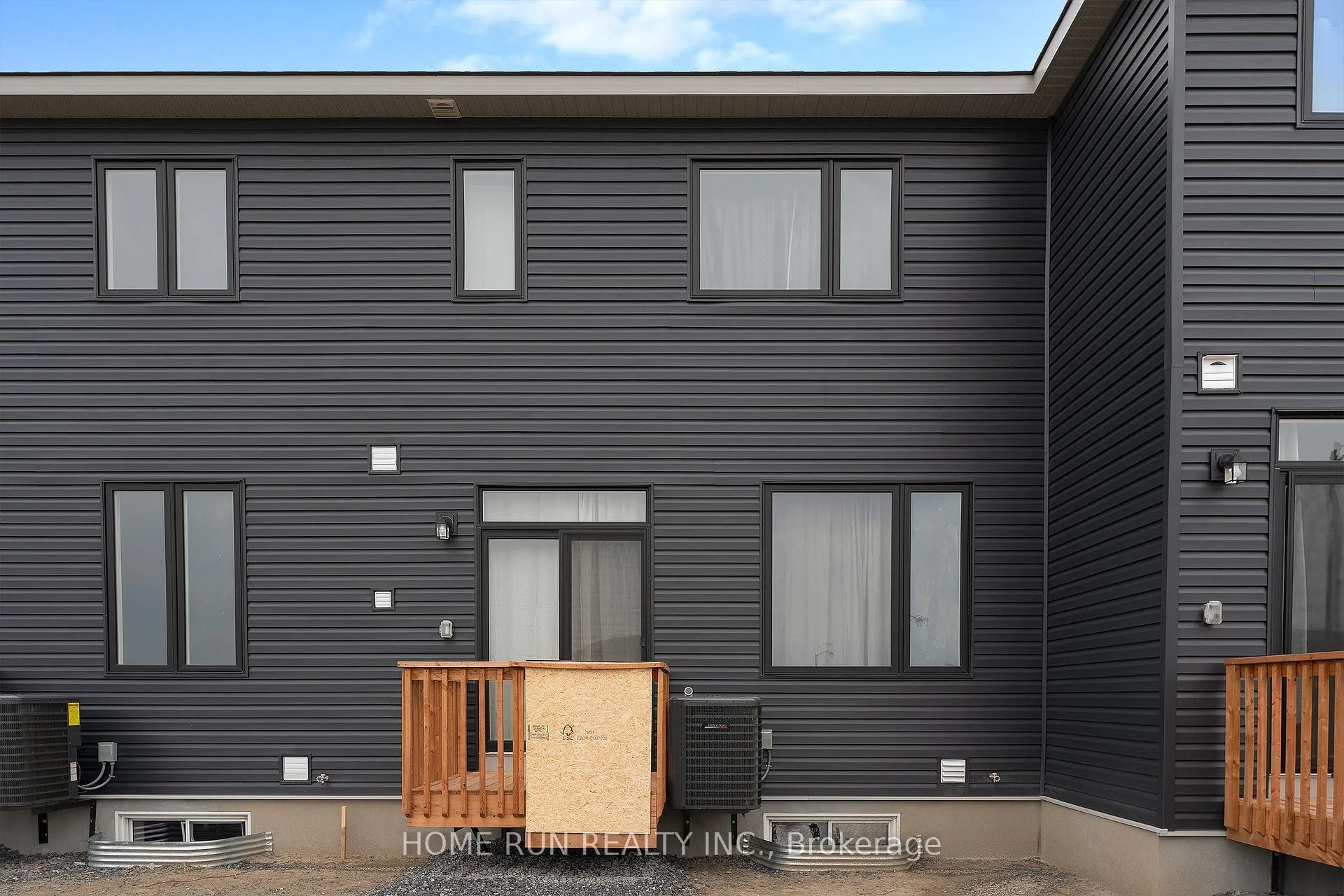 Photo 22 of 503 Montjay Street, Ottawa, Notting Hill/Summerside — HOMEH