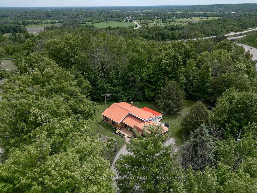 Photo 4 of 3204 Vasey Road, Severn, Rural Severn — HOMEH