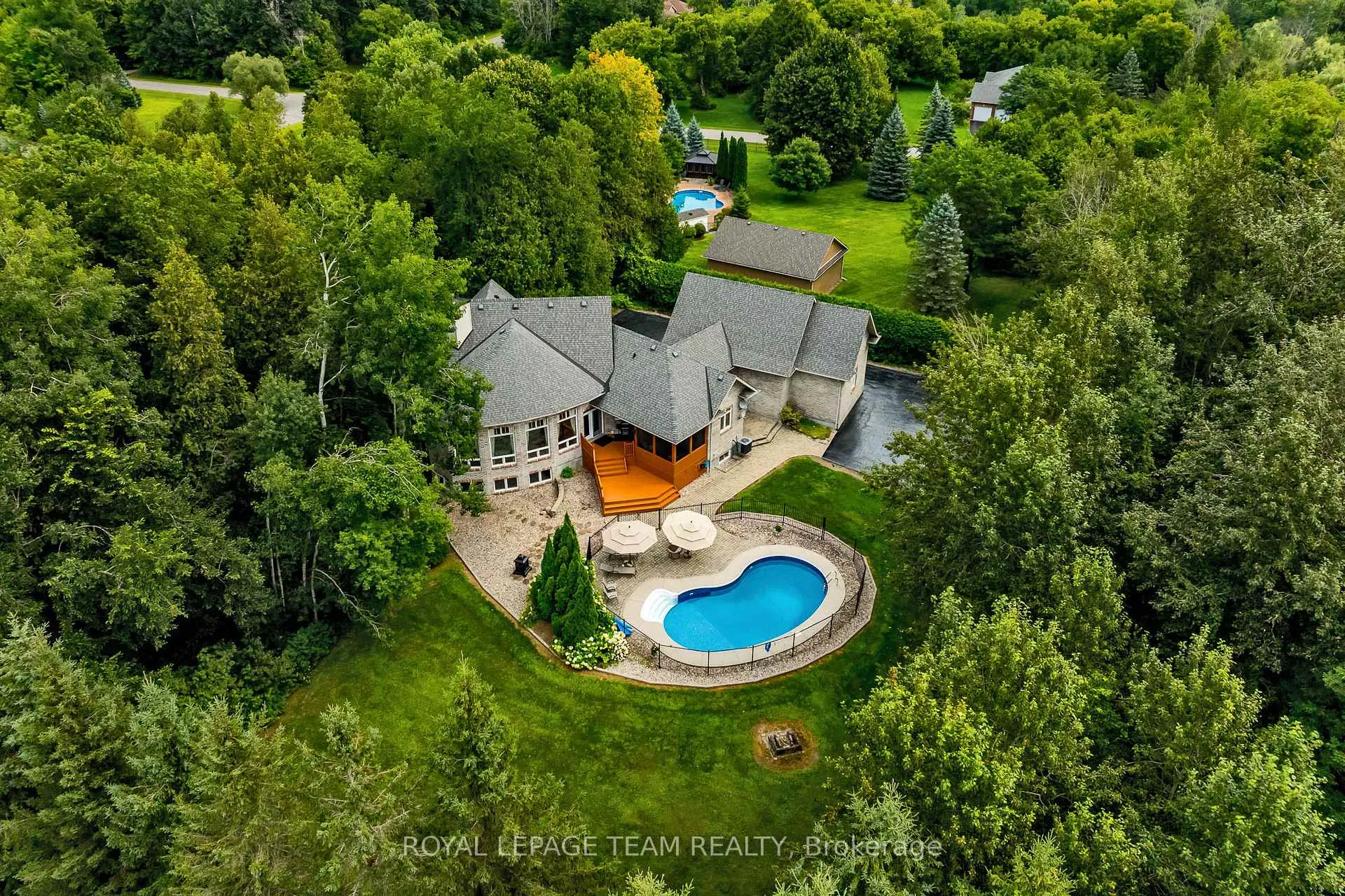 Photo 1 of 6196 Deermeadow Drive, Ottawa, Greely — HOMEH