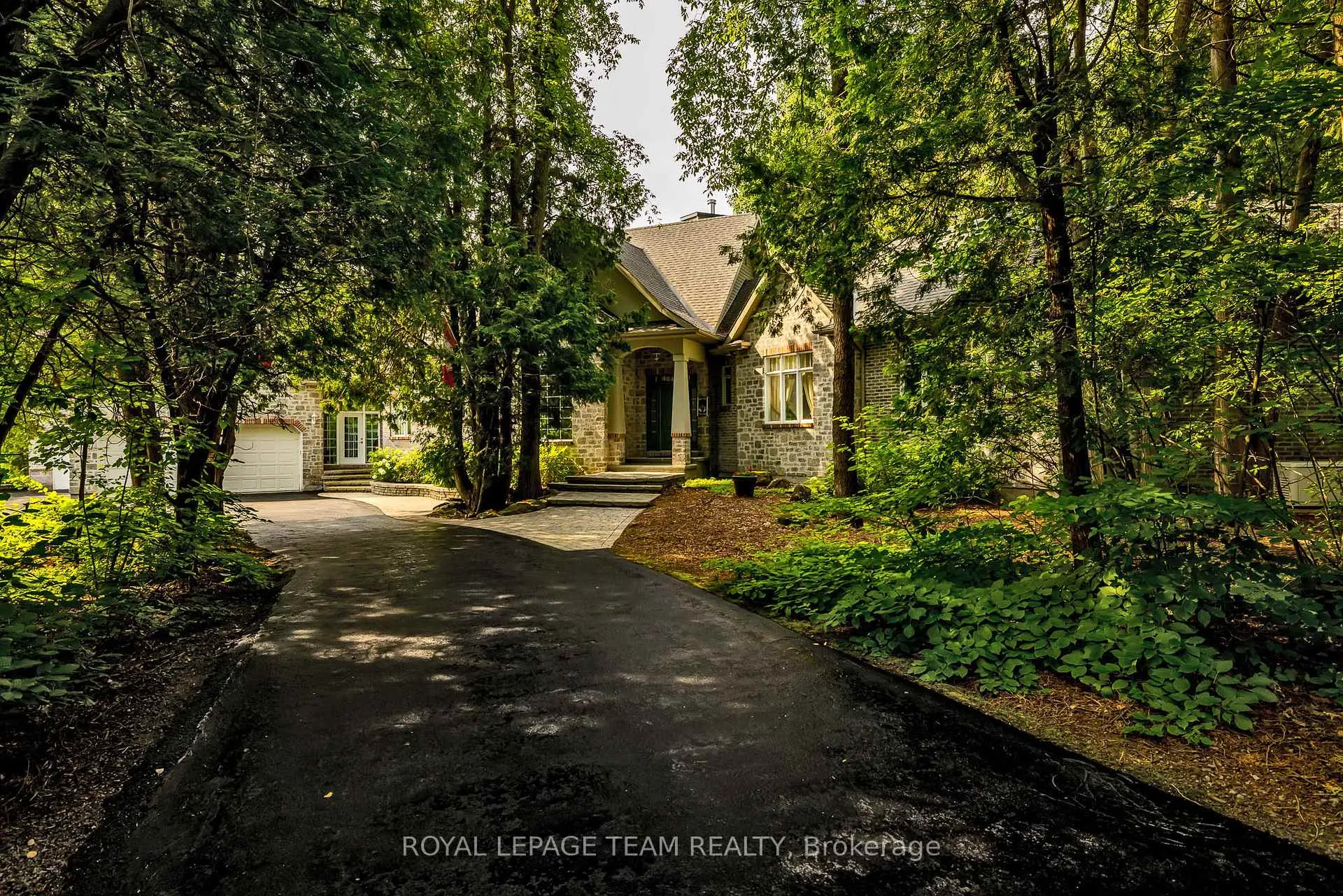 Photo 4 of 6196 Deermeadow Drive, Ottawa, Greely — HOMEH