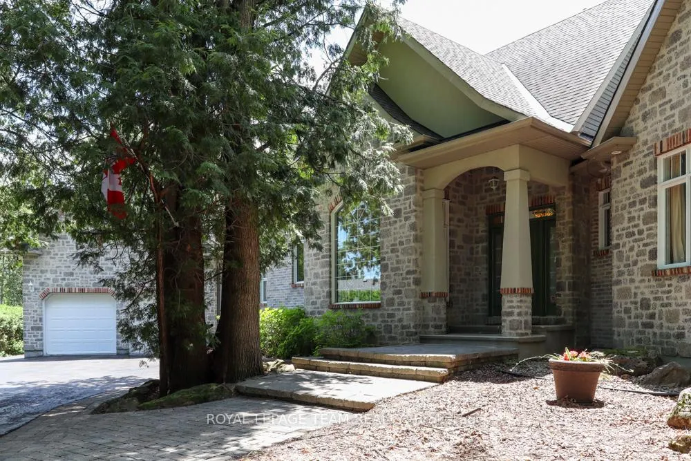 Photo 8 of 6196 Deermeadow Drive, Ottawa, Greely — HOMEH