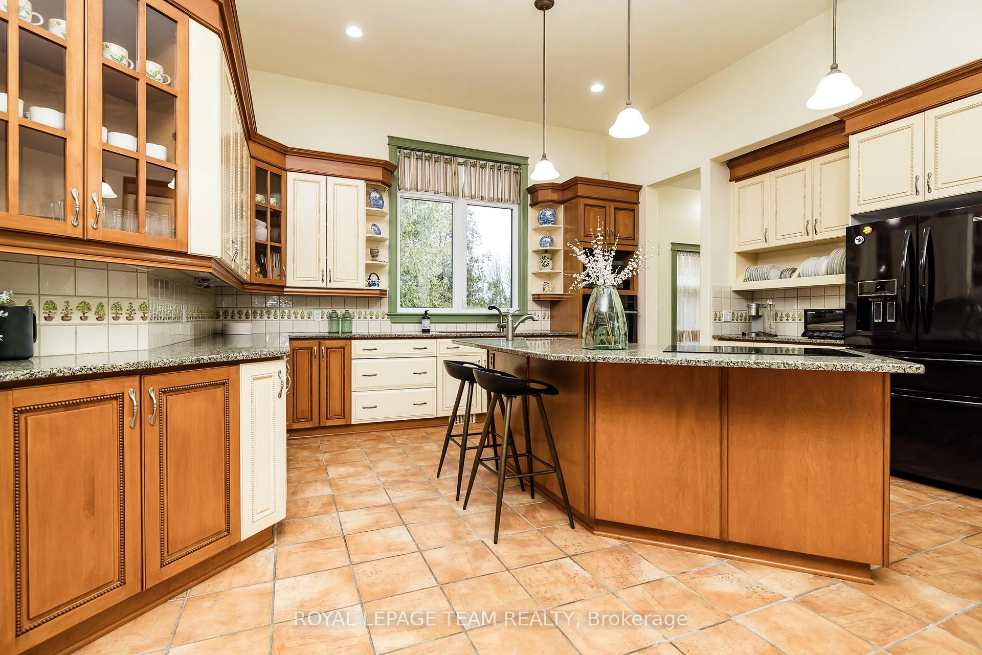 Photo 25 of 6196 Deermeadow Drive, Ottawa, Greely — HOMEH