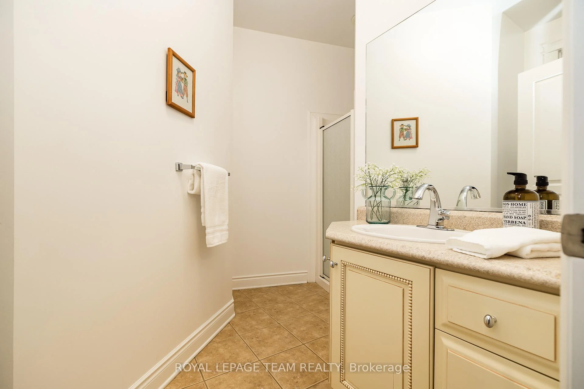 Photo 24 of 6196 Deermeadow Drive, Ottawa, Greely — HOMEH
