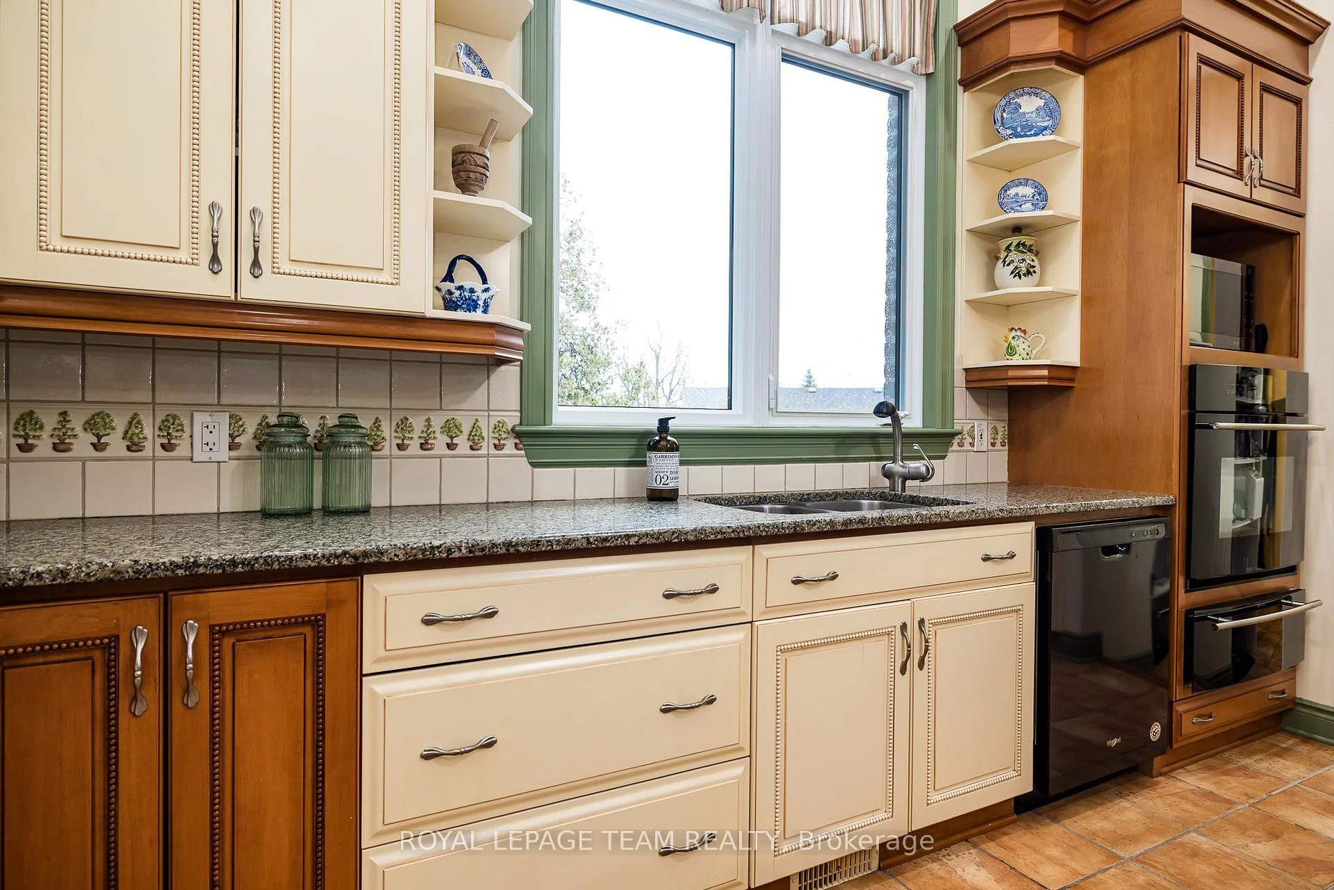 Photo 26 of 6196 Deermeadow Drive, Ottawa, Greely — HOMEH