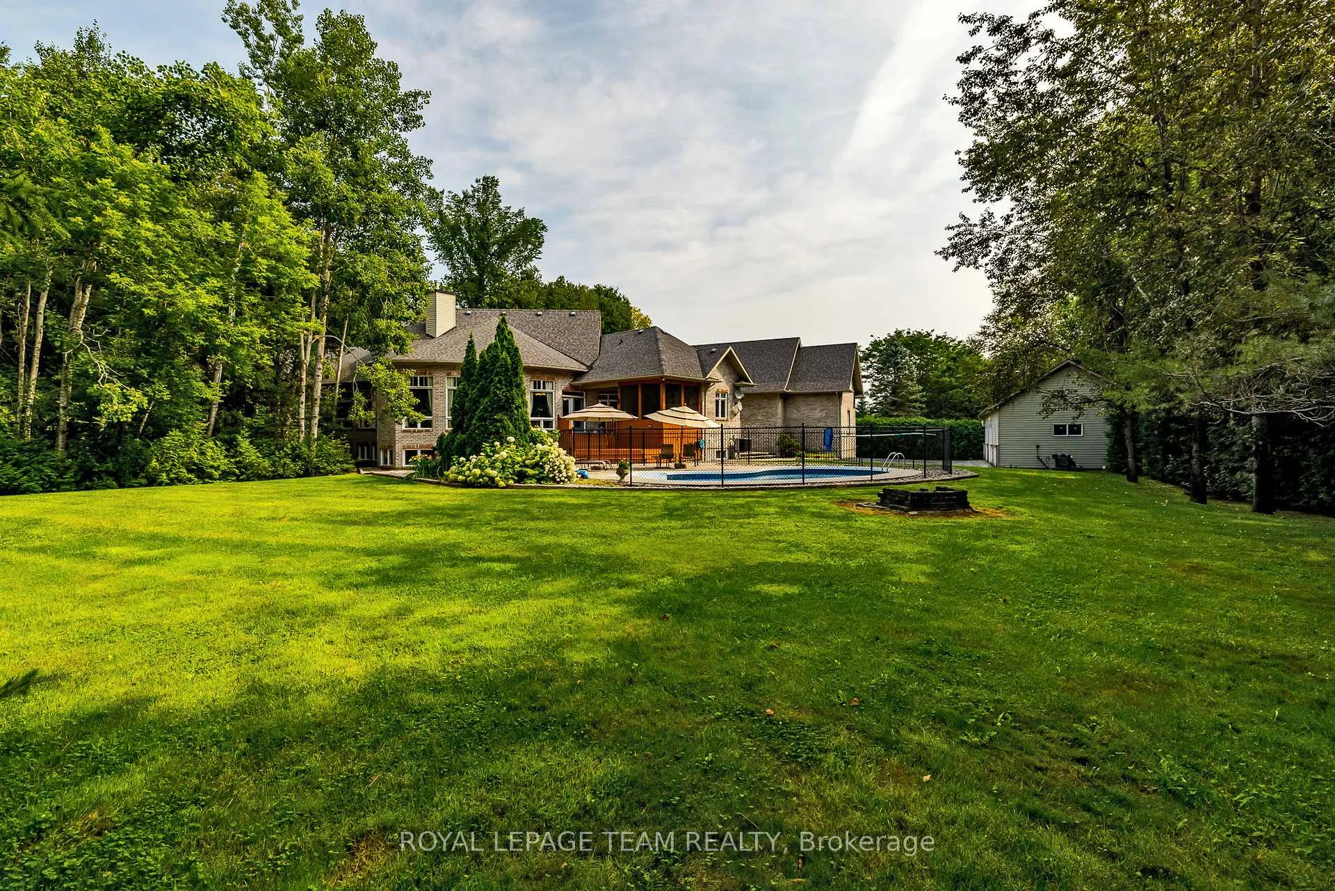 Photo 38 of 6196 Deermeadow Drive, Ottawa, Greely — HOMEH