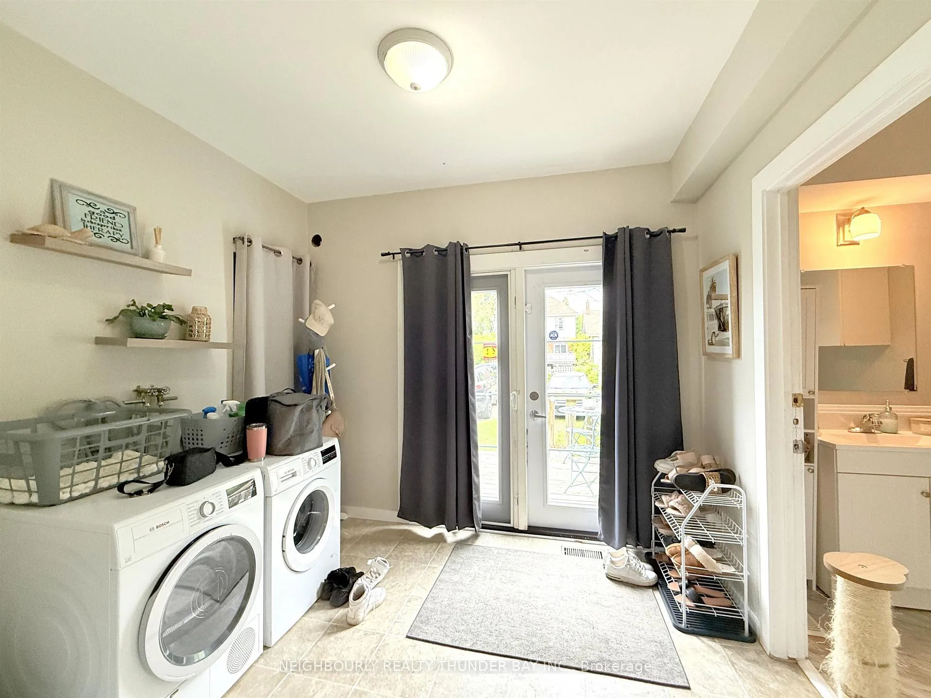Photo 12 of 205 Marks Street N, Thunder Bay, McKeller Park — HOMEH