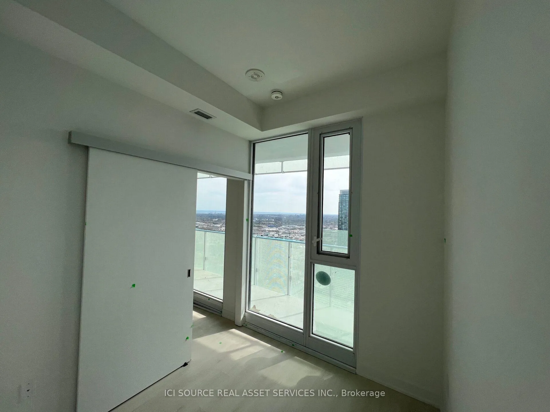 Photo 7 of Unit 3609, 3900 Confederation Parkway, Mississauga, City Centre — HOMEH