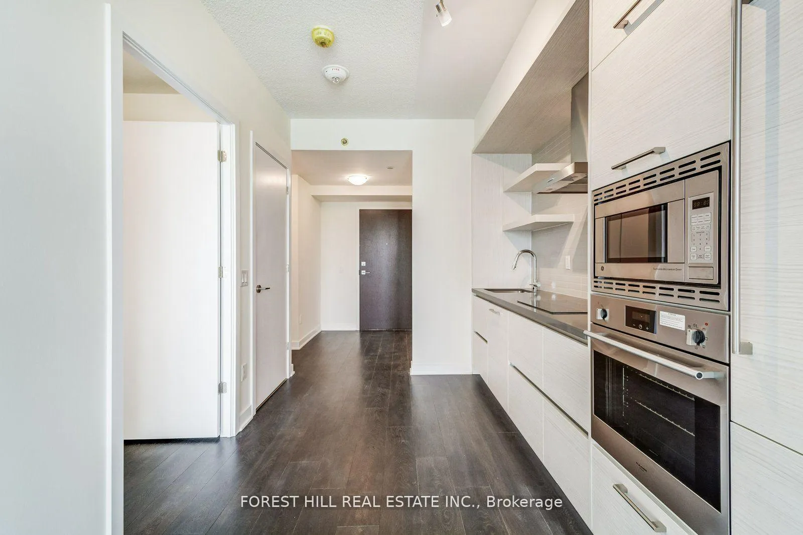 Photo 11 of Unit 5010, 2221 Yonge Street, Toronto, Mount Pleasant West — HOMEH