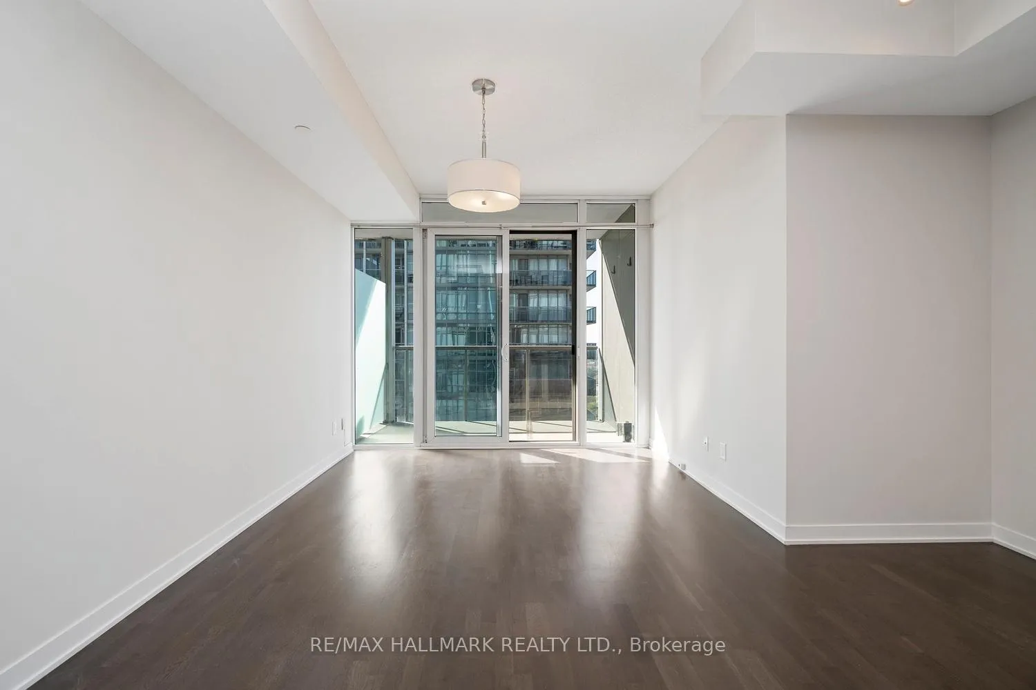 Photo 12 of Unit 2302, 90 Park Lawn Road, Etobicoke, Mimico — HOMEH