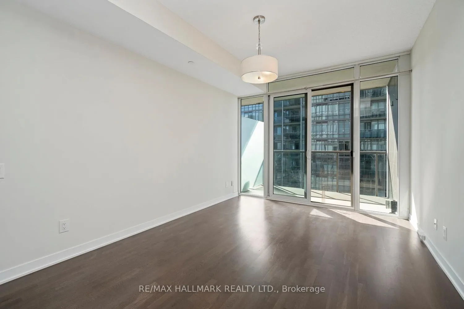 Photo 13 of Unit 2302, 90 Park Lawn Road, Etobicoke, Mimico — HOMEH