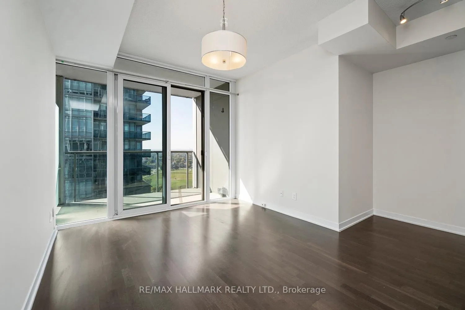 Photo 14 of Unit 2302, 90 Park Lawn Road, Etobicoke, Mimico — HOMEH