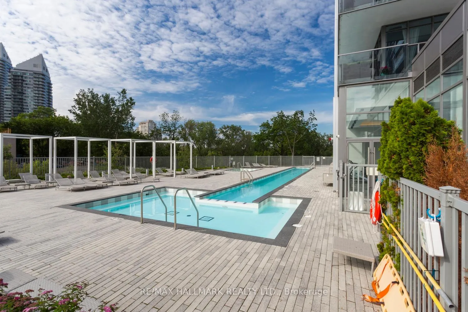 Photo 32 of Unit 2302, 90 Park Lawn Road, Etobicoke, Mimico — HOMEH