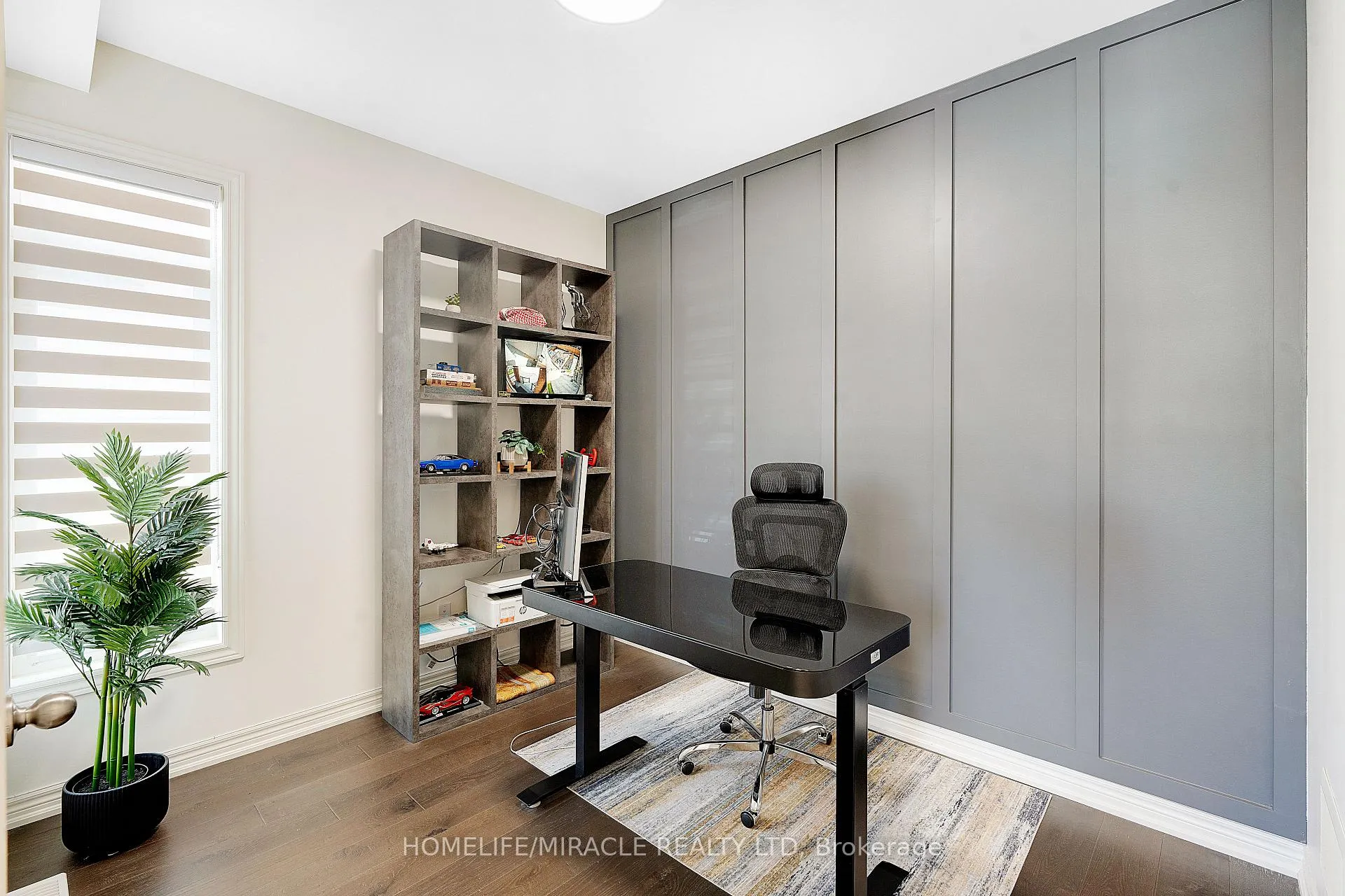Photo 5 of 23 Gillis Road, Brampton, Bram West — HOMEH