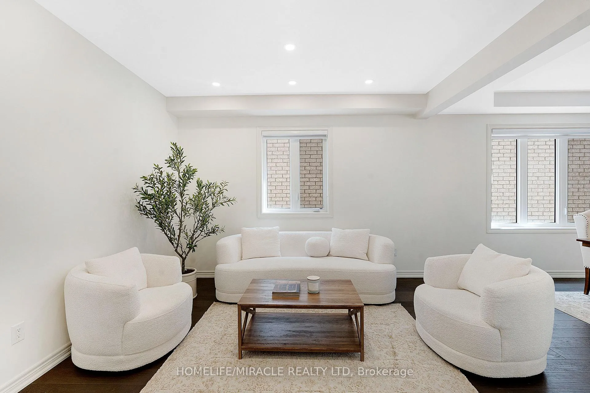 Photo 7 of 23 Gillis Road, Brampton, Bram West — HOMEH