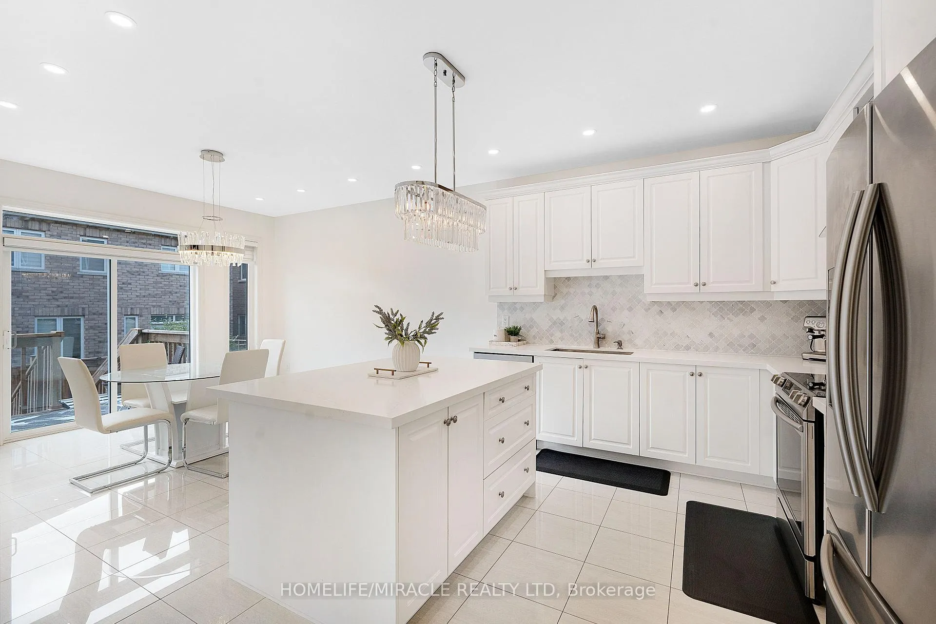 Photo 13 of 23 Gillis Road, Brampton, Bram West — HOMEH