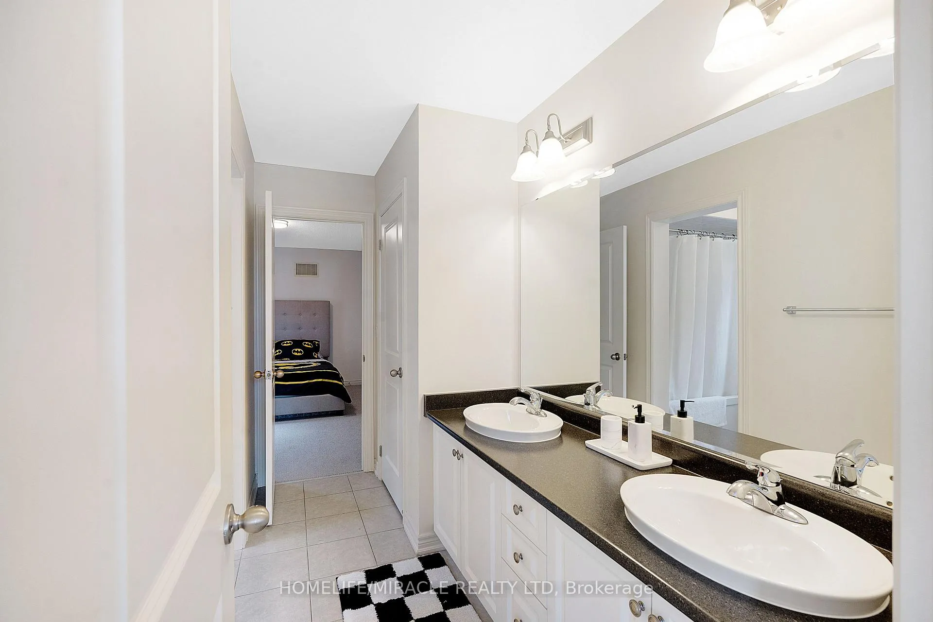 Photo 28 of 23 Gillis Road, Brampton, Bram West — HOMEH