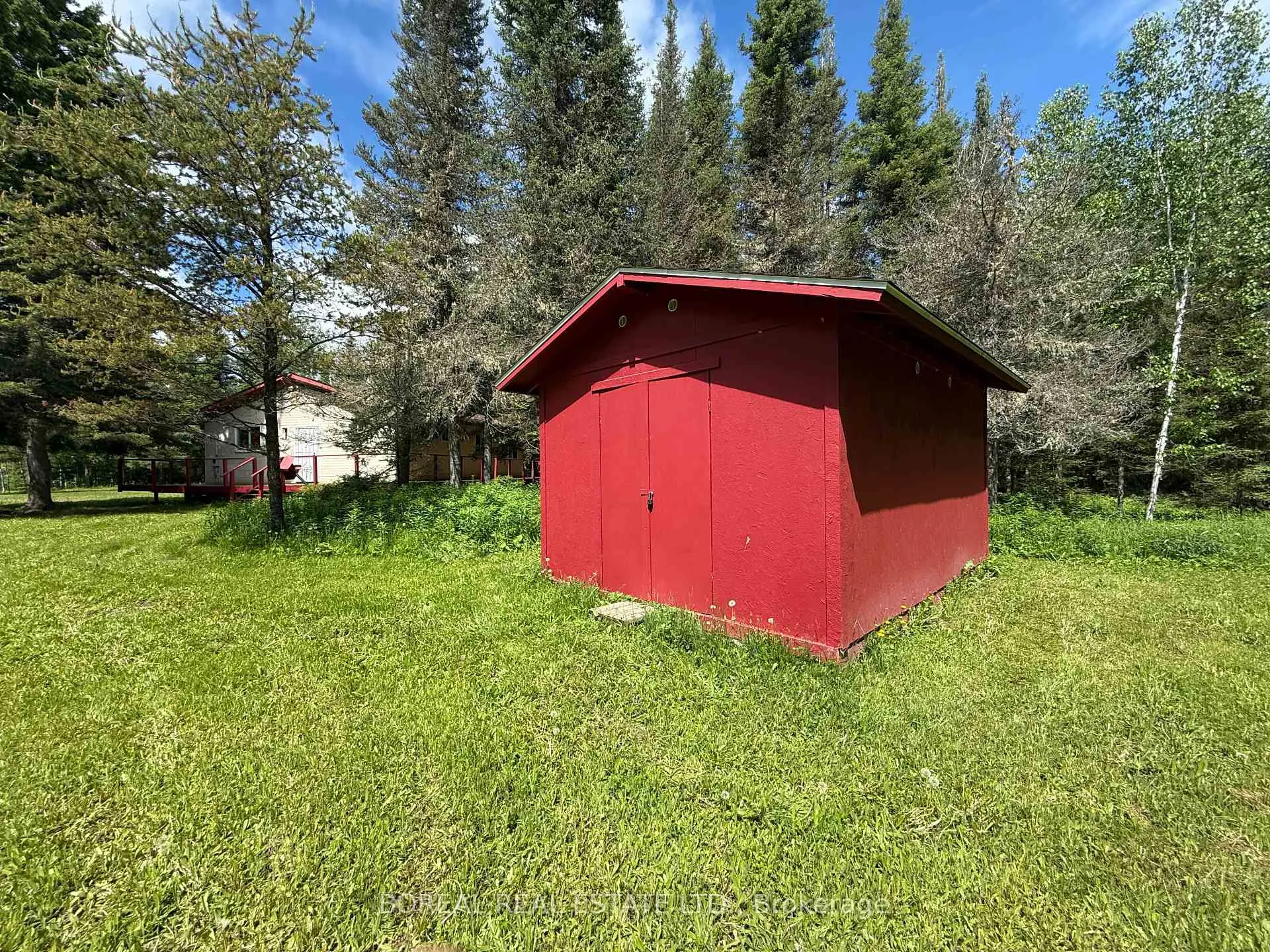 Photo 8 of 81 Bentley Lake Road, Cochrane — HOMEH