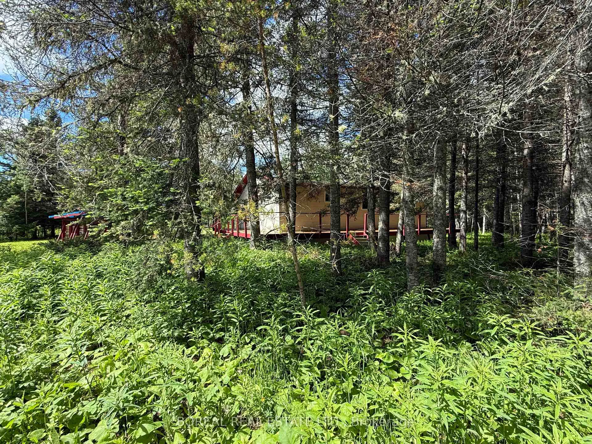 Photo 11 of 81 Bentley Lake Road, Cochrane — HOMEH