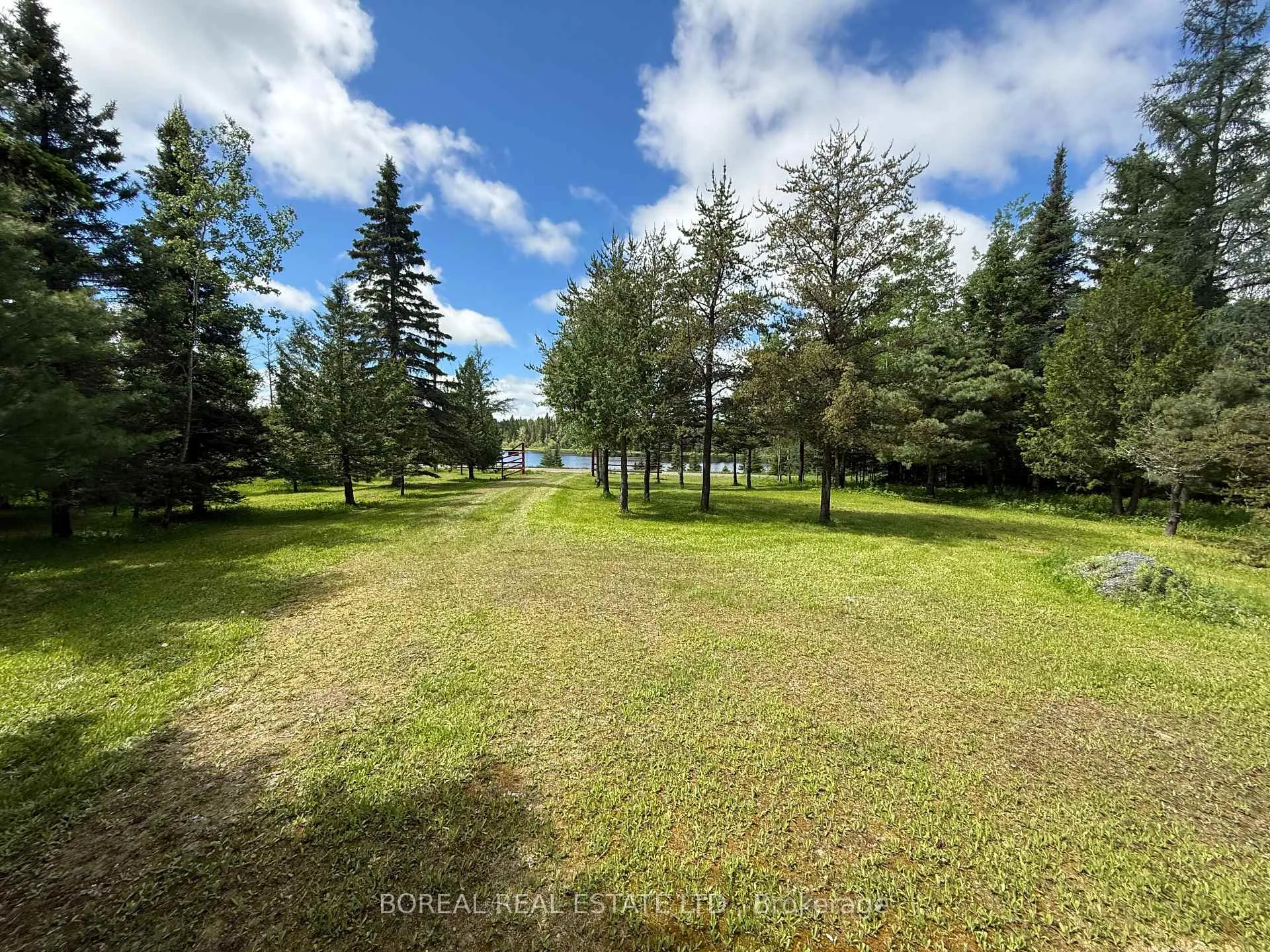 Photo 12 of 81 Bentley Lake Road, Cochrane — HOMEH