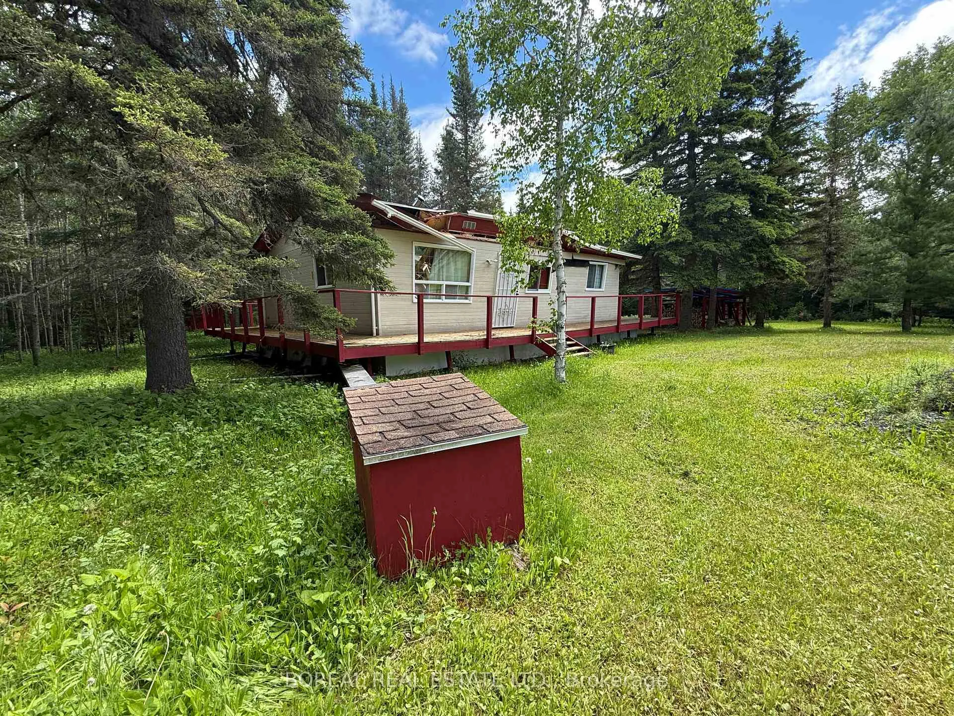 Photo 16 of 81 Bentley Lake Road, Cochrane — HOMEH