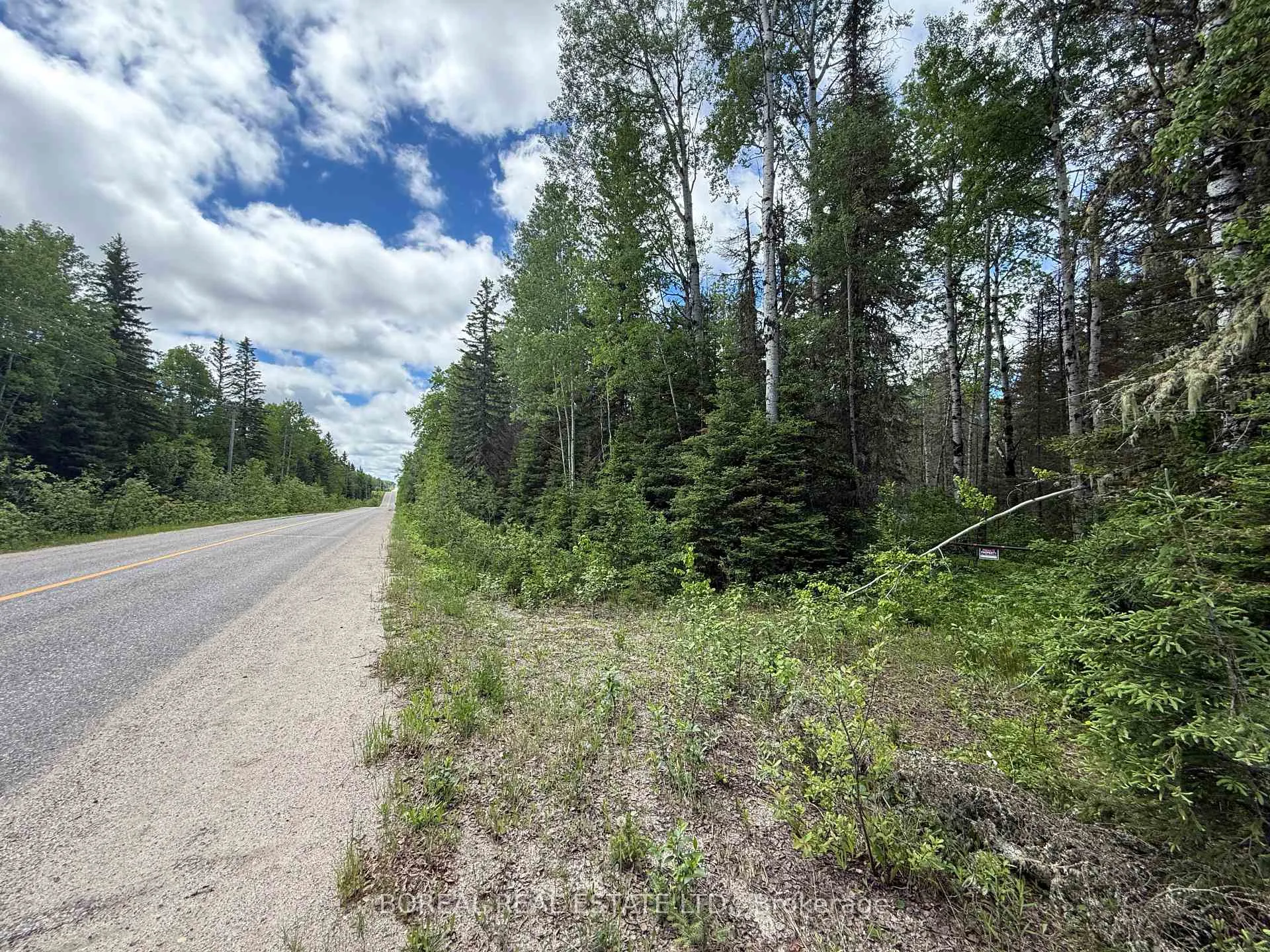 Photo 20 of 81 Bentley Lake Road, Cochrane — HOMEH